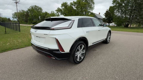 2024 Cadillac LYRIQ Tech