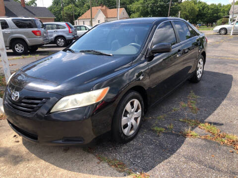 2009 Toyota Camry for sale at Mike Hunter Auto Sales in Terre Haute IN