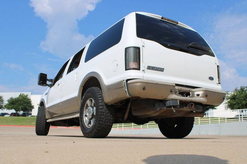 2005 Ford Excursion Eddie Bauer