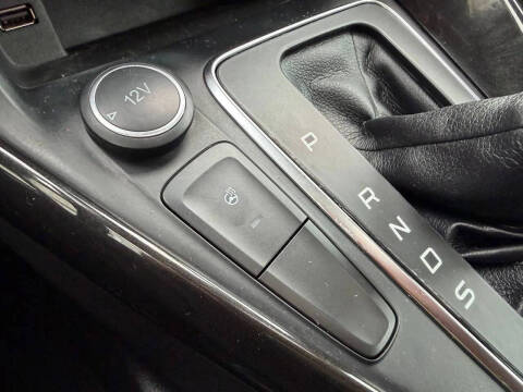 2017 Ford Focus Titanium