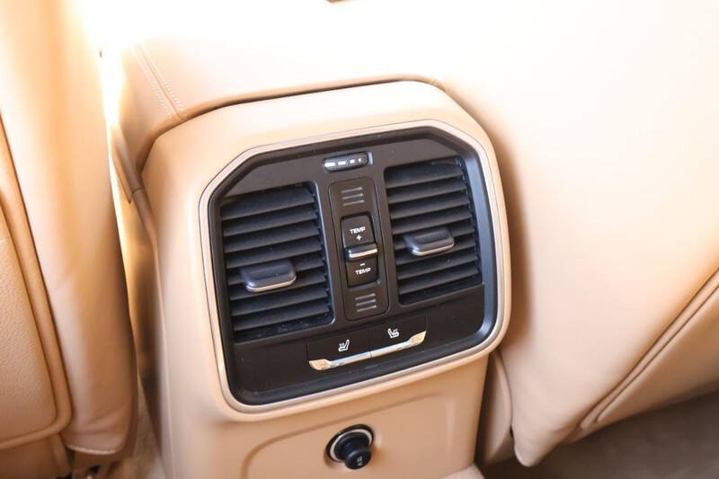 2016 Porsche Macan S