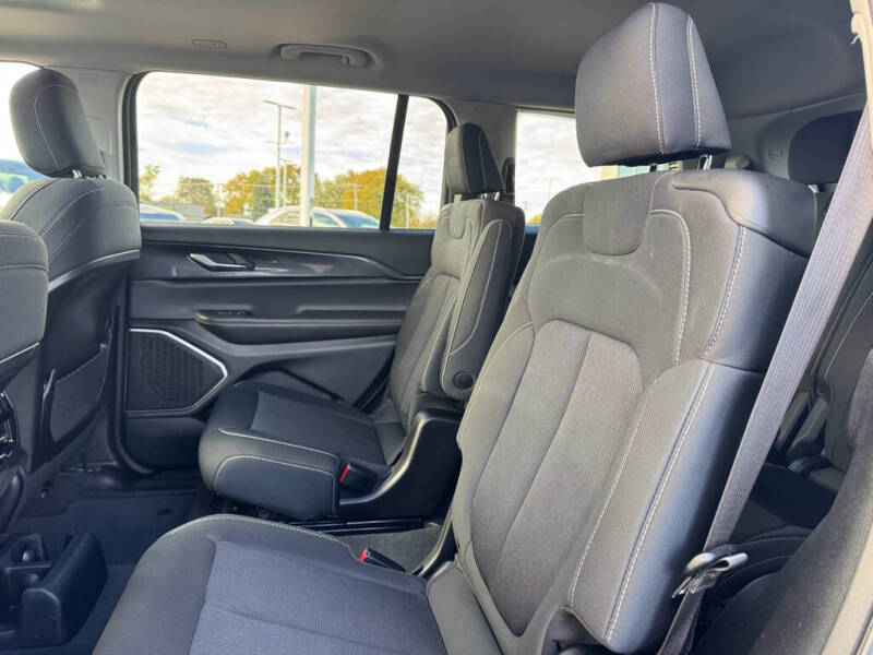 2021 Jeep Grand Cherokee L Altitude