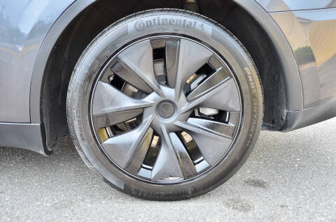 2025 Tesla Model Y Long Range