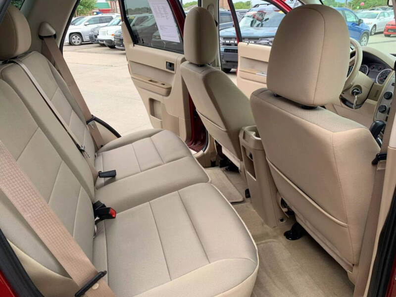 2011 Ford Escape XLT