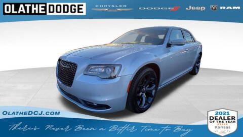 2023 Chrysler 300