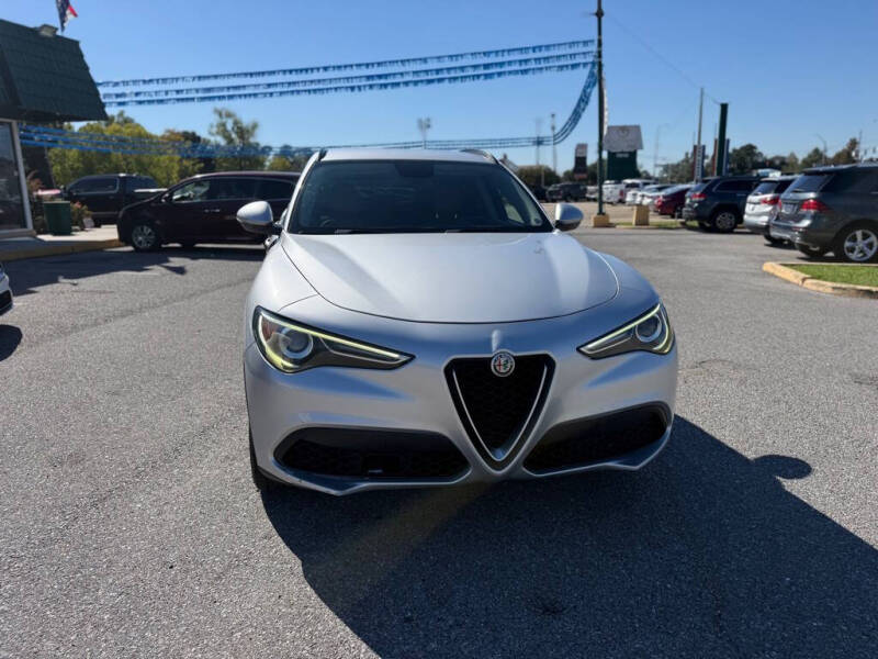 2018 Alfa Romeo Stelvio Sport