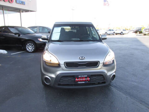 2013 Kia Soul +
