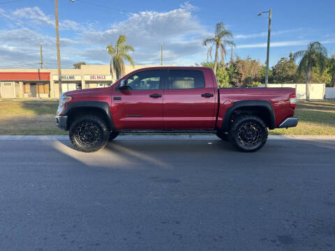 2017 Toyota Tundra SR5