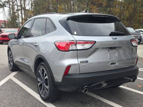 2021 Ford Escape Hybrid SE