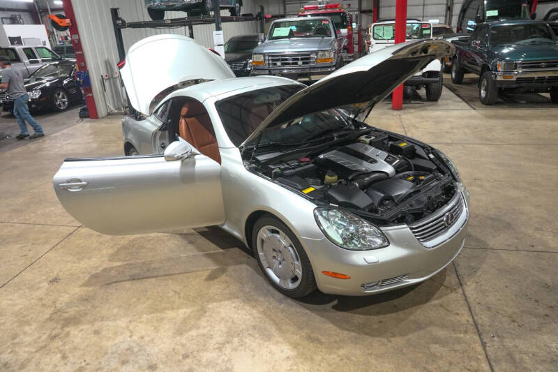 2004 Lexus SC 430