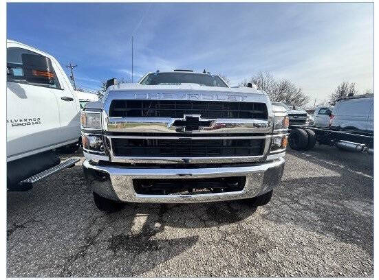 2024 Chevrolet Silverado 5500HD