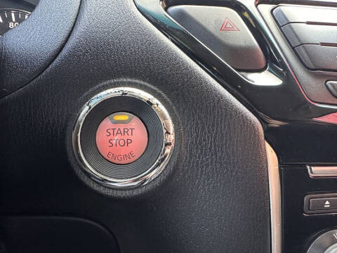 2014 Nissan Pathfinder SV