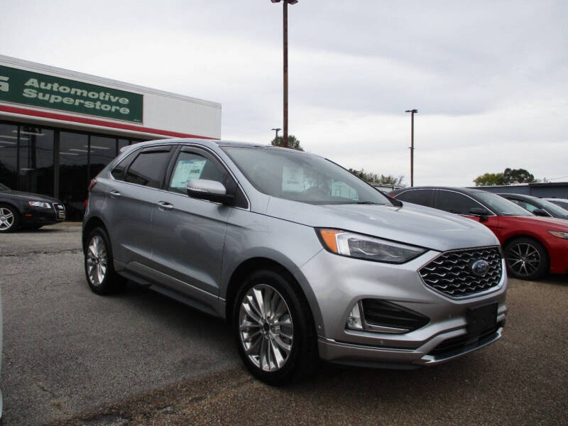 2024 Ford Edge Titanium's photo