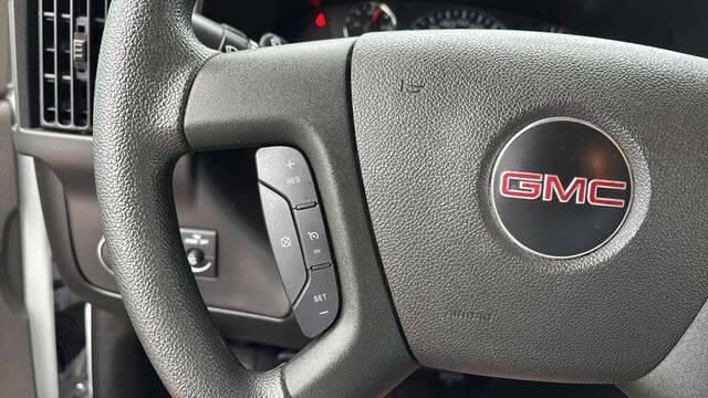 2024 GMC Savana 2500