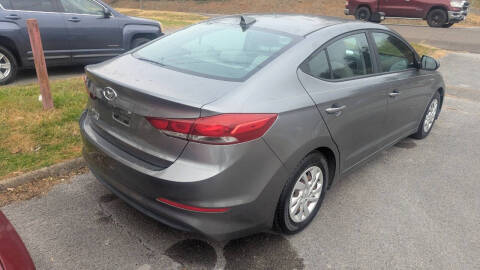 2018 Hyundai Elantra SE