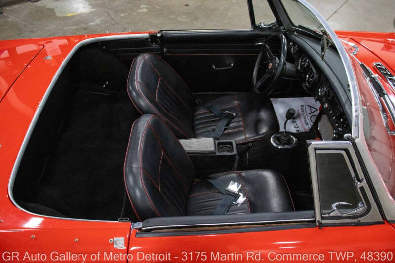 1965 MG MGB