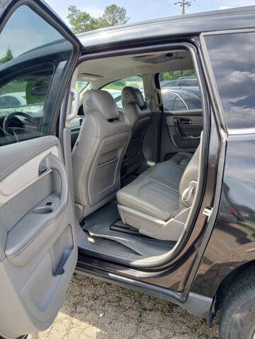 2017 Chevrolet Traverse LT