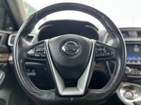 2017 Nissan Maxima Platinum