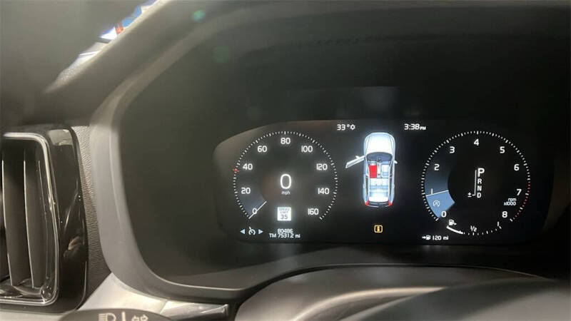 2018 Volvo XC60 T6 Momentum