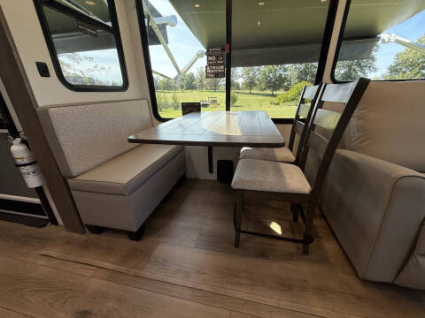 2026 Alliance RV Avenue