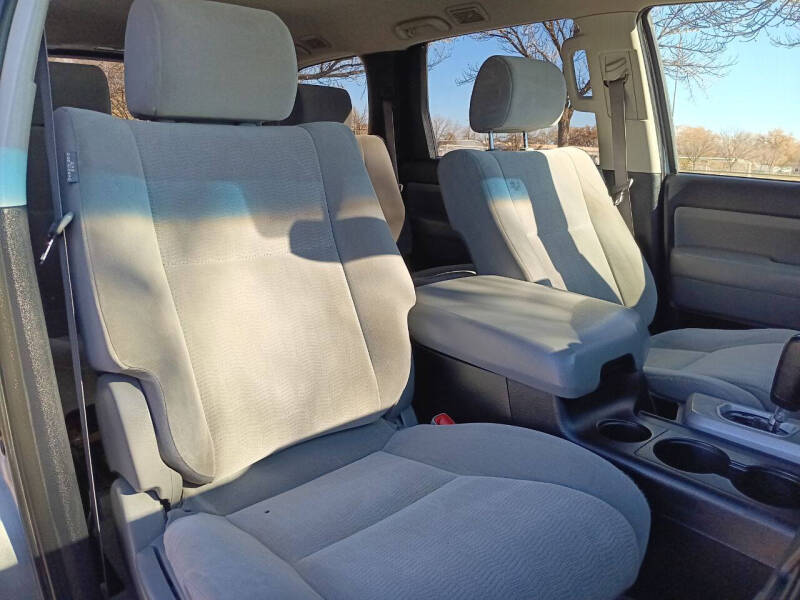 2008 Toyota Sequoia SR5