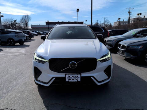 2026 Volvo XC60 B5 Plus