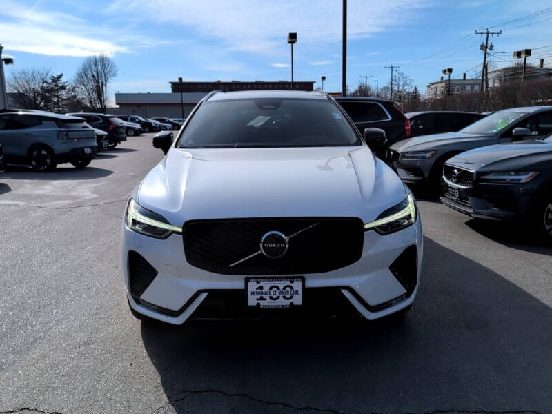 2026 Volvo XC60 B5 Plus