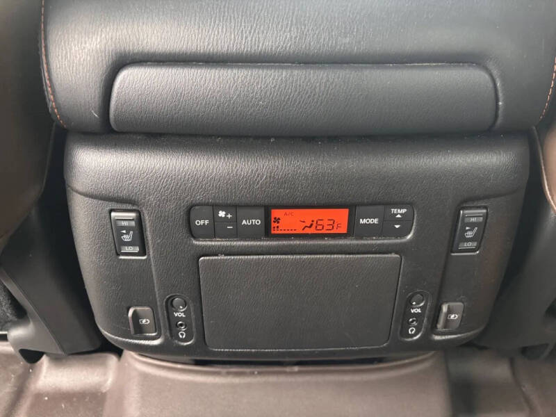 2019 Nissan Armada Platinum