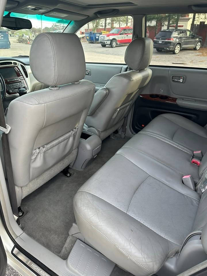 2006 Toyota Highlander Hybrid for sale at A1 Classic Motor Inc in Fuquay Varina, NC