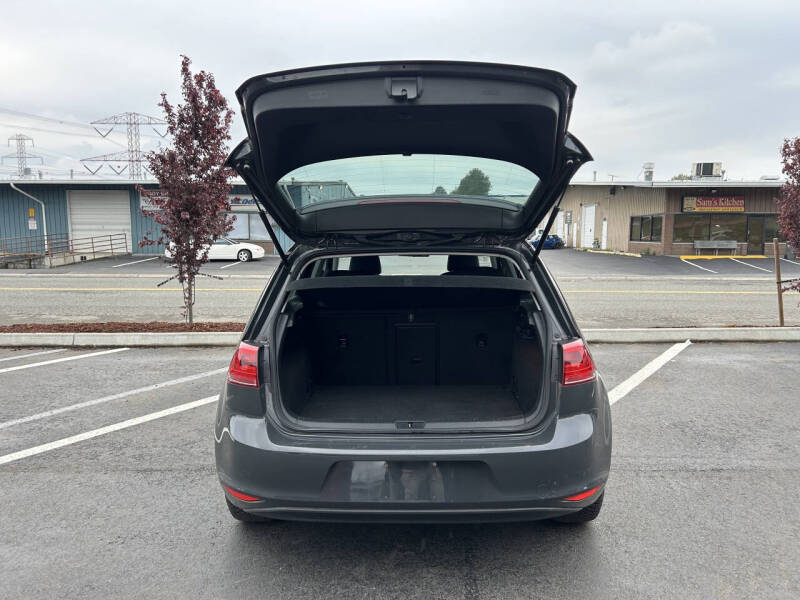 2016 Volkswagen e-Golf SE