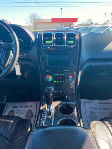 2012 GMC Acadia Denali