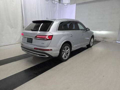 2022 Audi Q7 quattro Premium Plus 55 TFSI