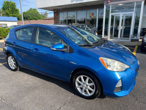 2012 Toyota Prius c Three