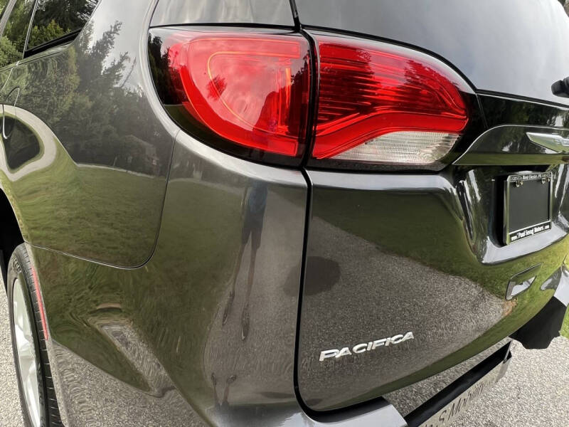 2017 Chrysler Pacifica