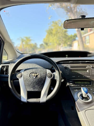 2010 Toyota Prius I