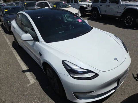 2022 Tesla Model 3 Long Range
