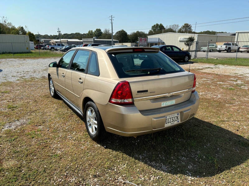 2005 Chevrolet Malibu Maxx for sale at B AND S AUTO SALES in Meridianville AL