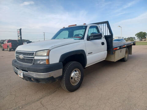 2005 Chevrolet Silverado 3500 for sale at Big Country Motors in Tea SD