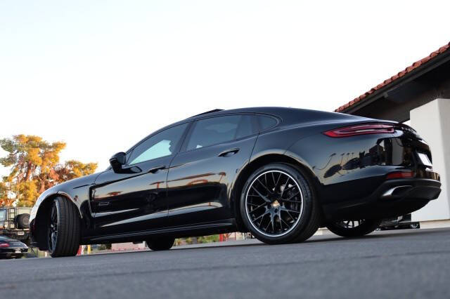 2019 Porsche Panamera