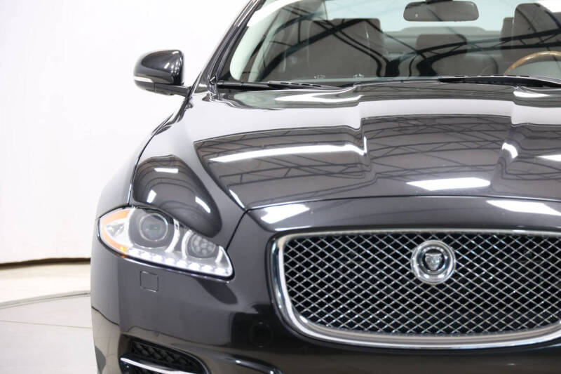 2013 Jaguar XJ