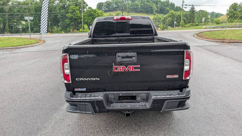2017 GMC Canyon SLE