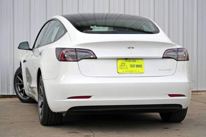 2022 Tesla Model 3 Long Range