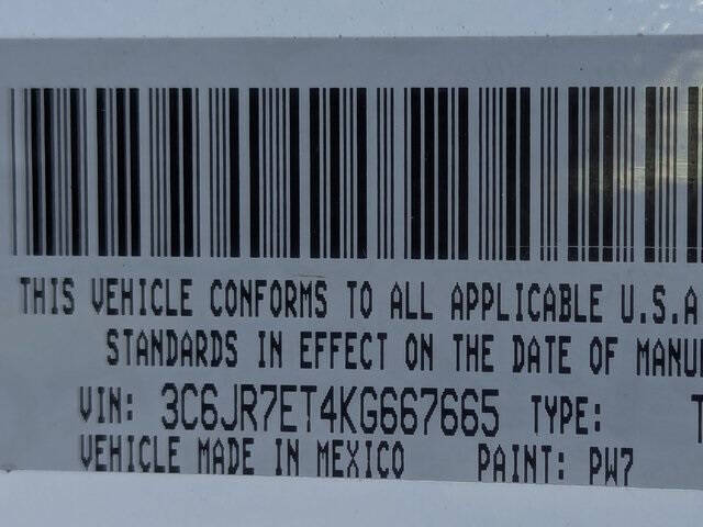 2019 RAM 1500 Classic SLT