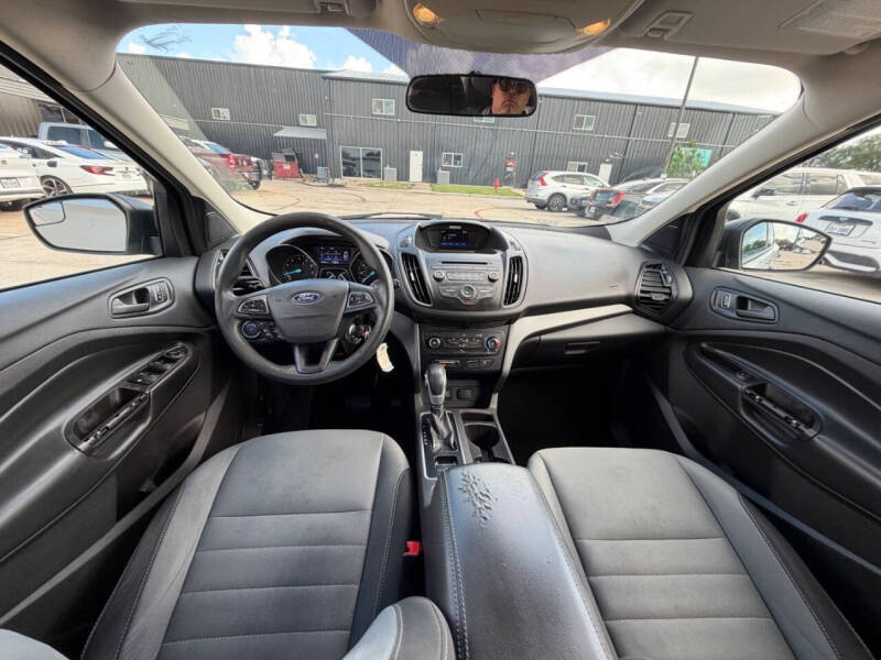 2017 Ford Escape S