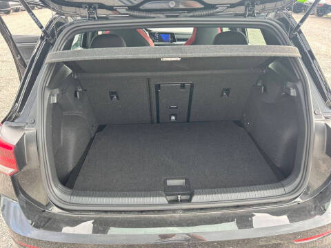 2024 Volkswagen Golf GTI S