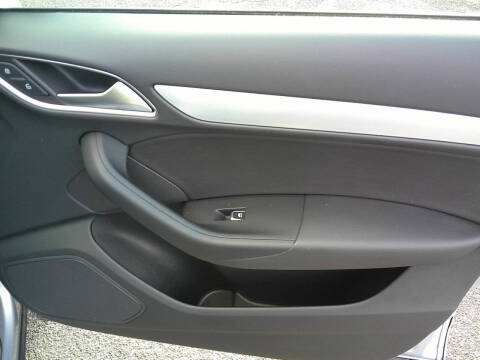 2018 Audi Q3 2.0T quattro Premium Plus