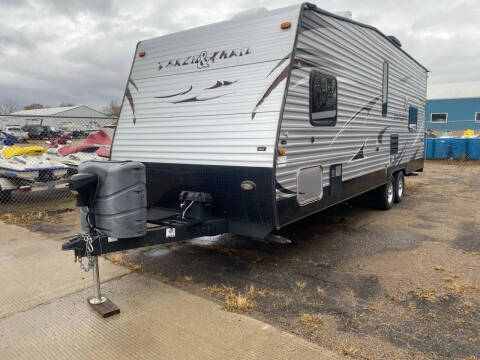2016 Gulfstream Track and Trail