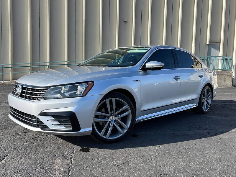 2017 Volkswagen Passat 1.8T R-Line