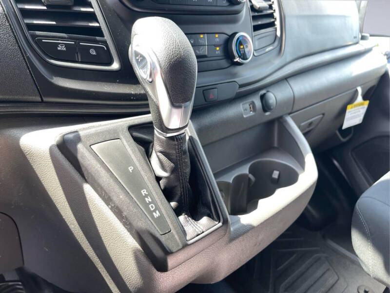 2025 Ford Transit