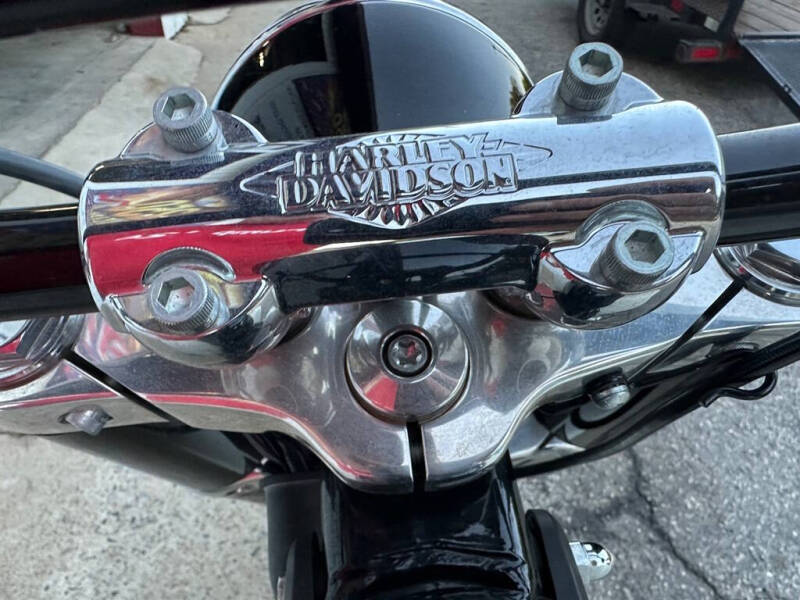2018 Harley-Davidson FLSL -